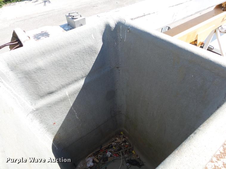 image for item DA2691 1991 Ford F450 bucket truck