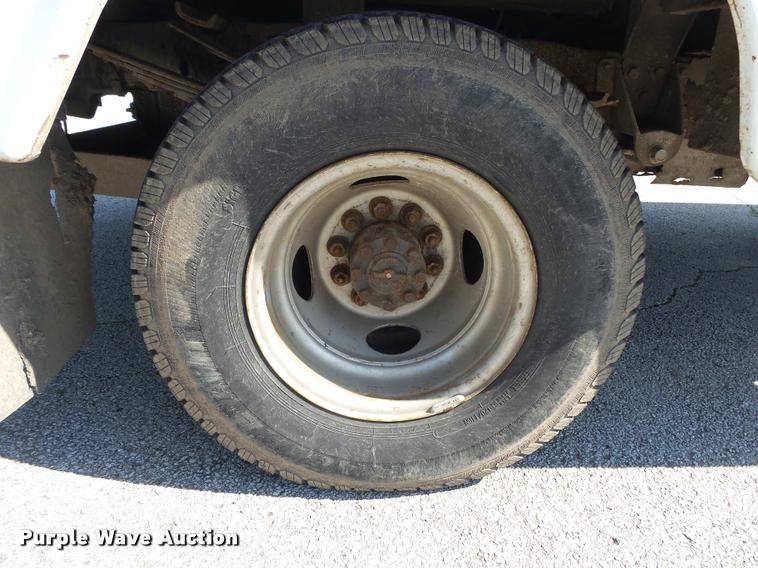 image for item DA2691 1991 Ford F450 bucket truck