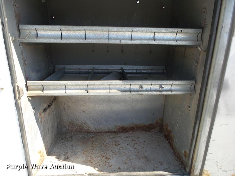 image for item DA2691 1991 Ford F450 bucket truck