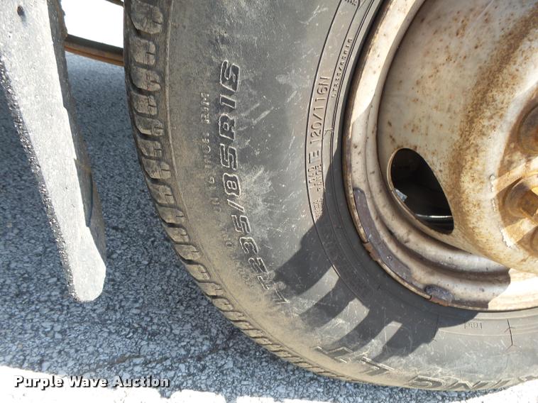 image for item DA2691 1991 Ford F450 bucket truck