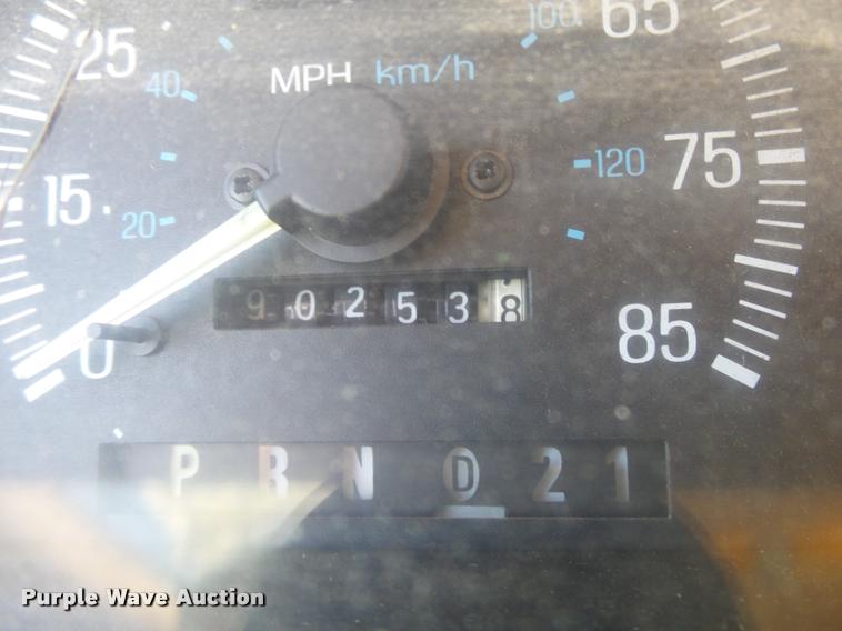 image for item DA2691 1991 Ford F450 bucket truck