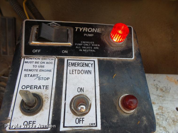 image for item DA2691 1991 Ford F450 bucket truck