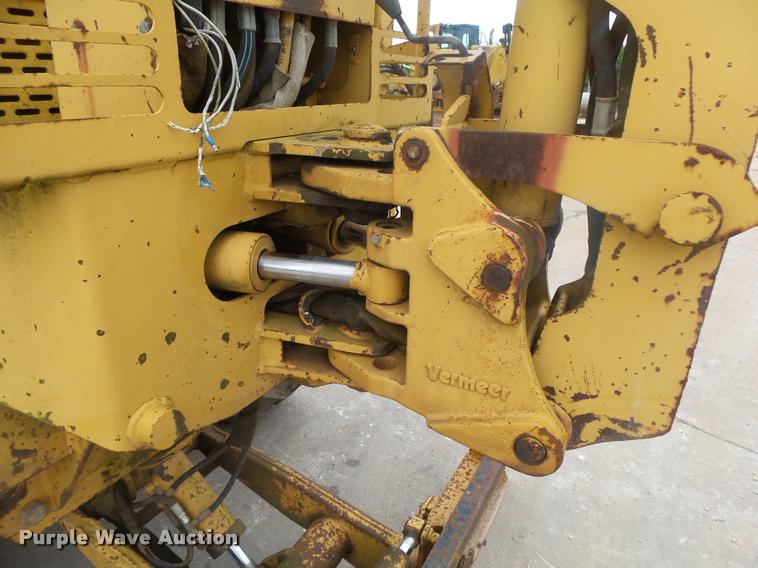 image for item DA2693 1997 Vermeer V4150A trencher