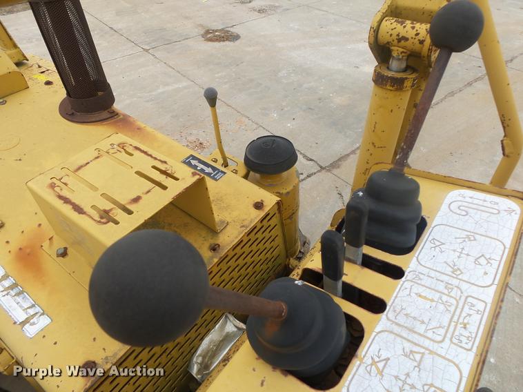 image for item DA2693 1997 Vermeer V4150A trencher