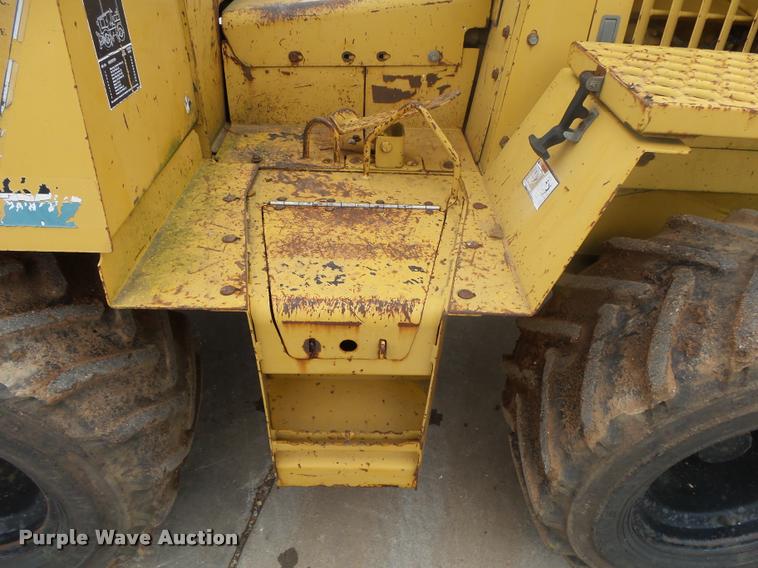 image for item DA2693 1997 Vermeer V4150A trencher
