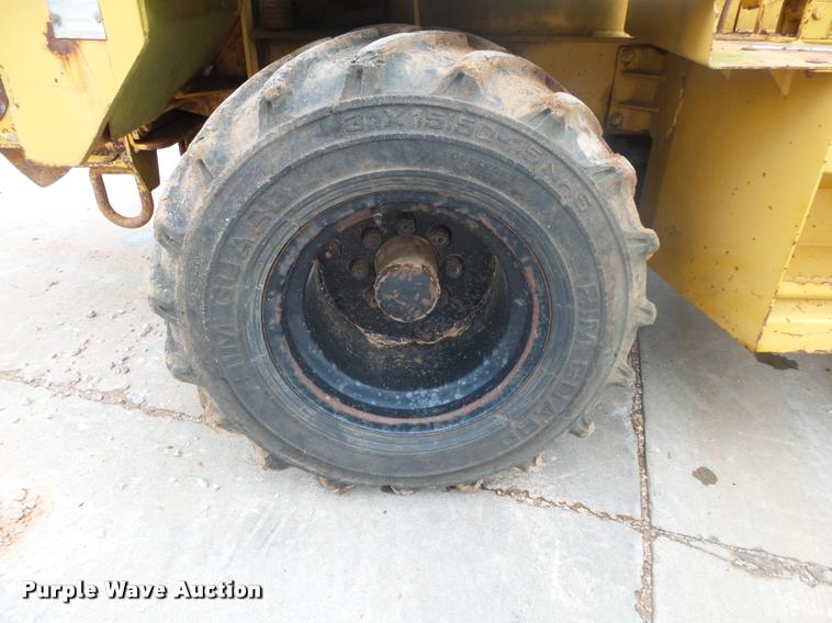 image for item DA2693 1997 Vermeer V4150A trencher