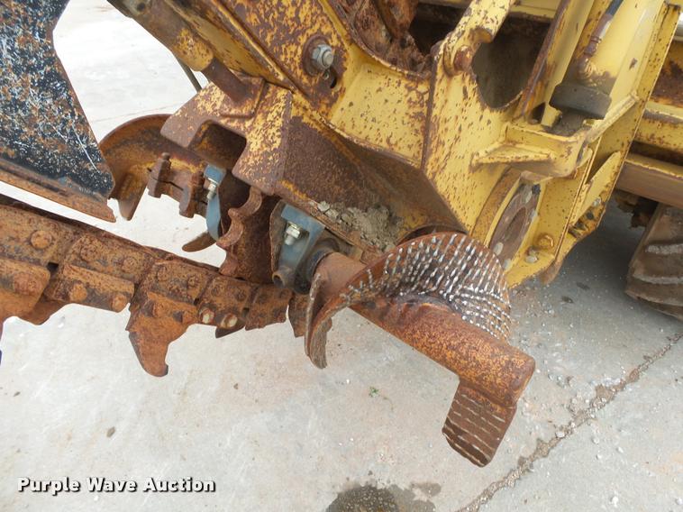 image for item DA2693 1997 Vermeer V4150A trencher