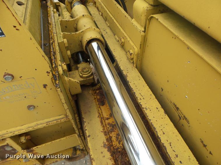 image for item DA2693 1997 Vermeer V4150A trencher