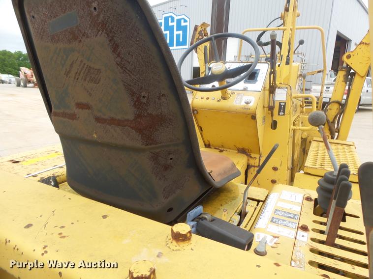 image for item DA2693 1997 Vermeer V4150A trencher