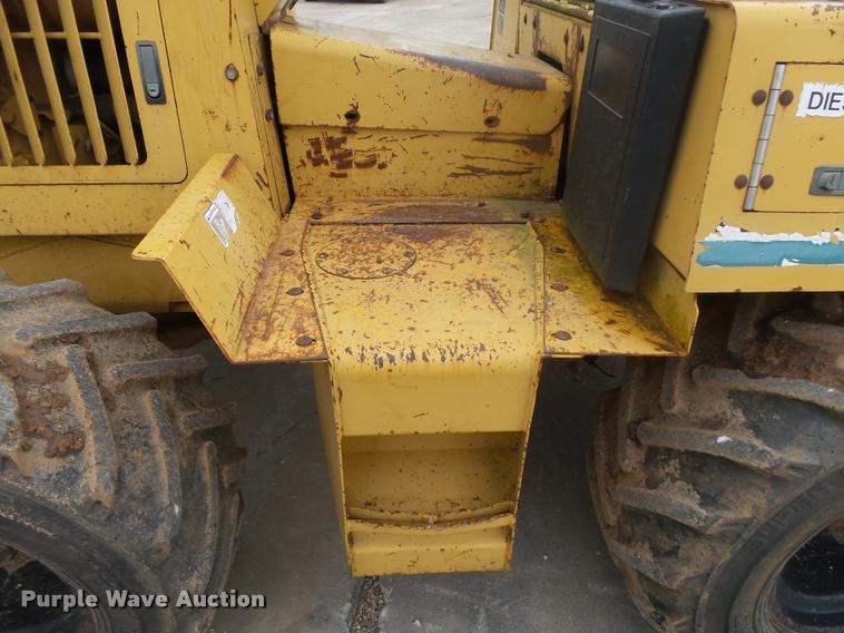 image for item DA2693 1997 Vermeer V4150A trencher