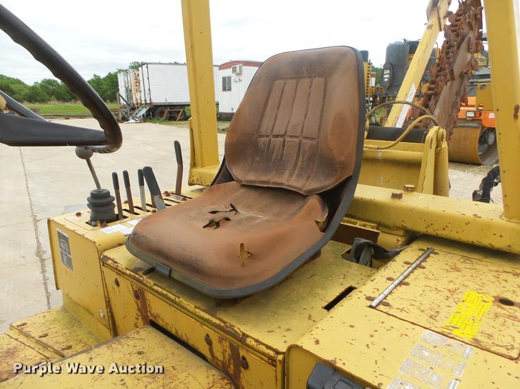 image for item DA2693 1997 Vermeer V4150A trencher