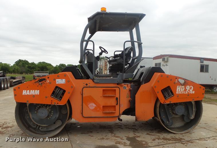 image for item DA2694 Hamm HD90 double drum vibratory roller