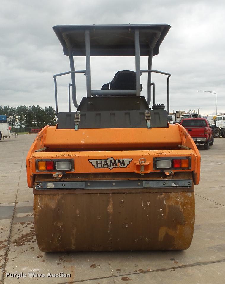 image for item DA2694 Hamm HD90 double drum vibratory roller