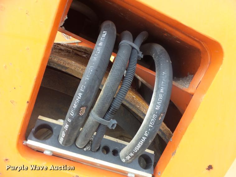 image for item DA2694 Hamm HD90 double drum vibratory roller