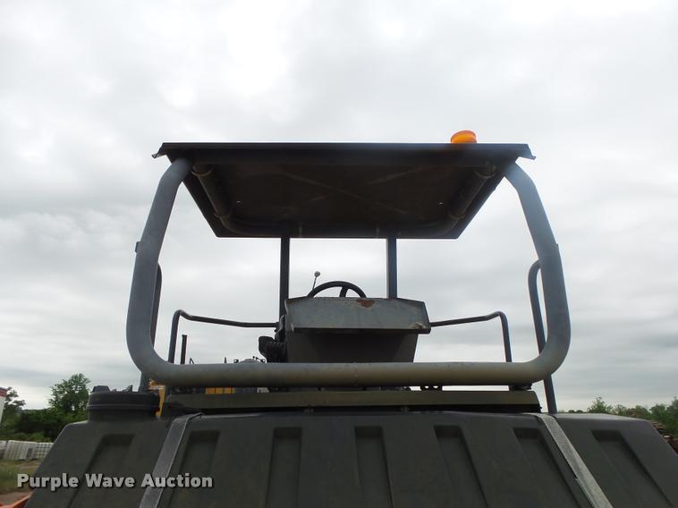 image for item DA2694 Hamm HD90 double drum vibratory roller