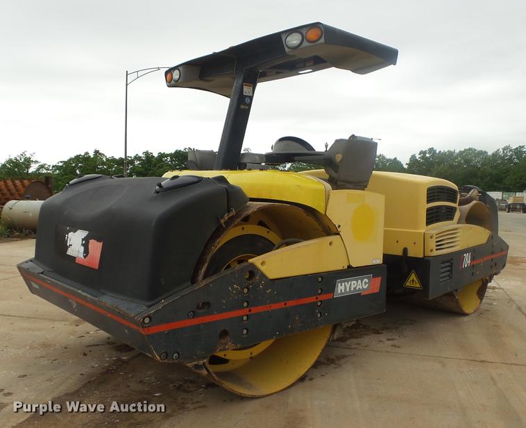 image for item DA2697 Hypac C784 double drum vibratory roller