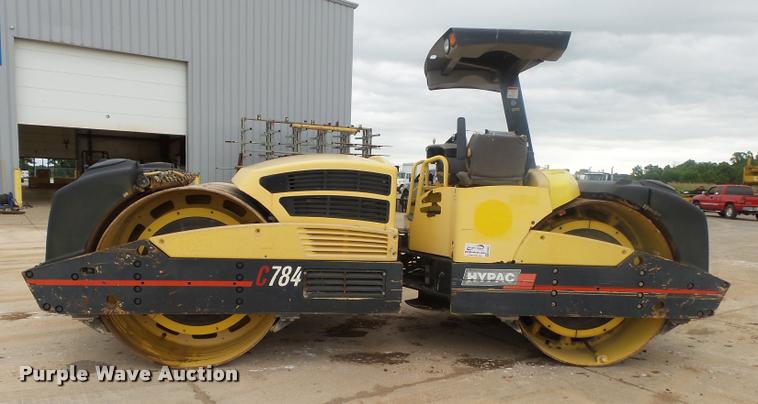image for item DA2697 Hypac C784 double drum vibratory roller
