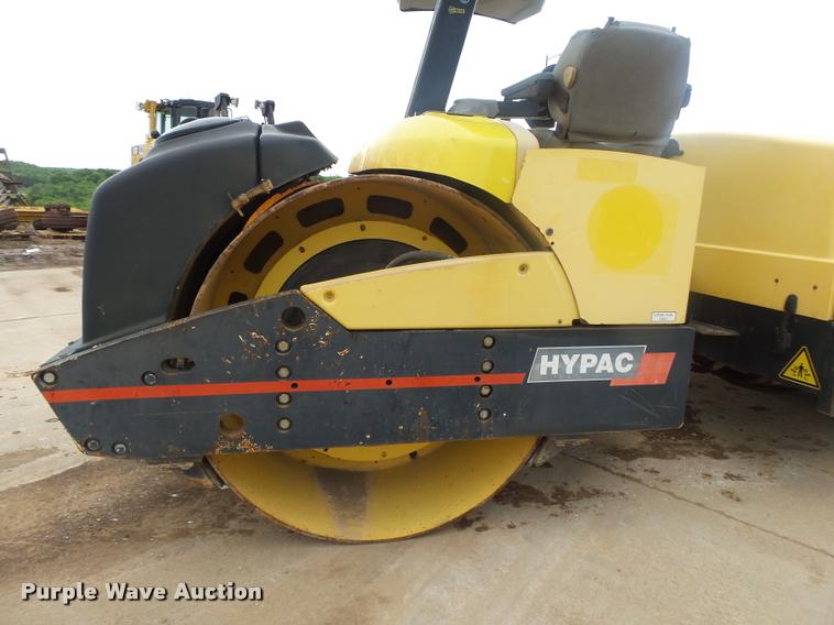 image for item DA2697 Hypac C784 double drum vibratory roller