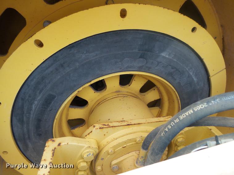 image for item DA2697 Hypac C784 double drum vibratory roller