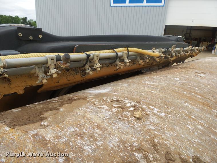 image for item DA2697 Hypac C784 double drum vibratory roller