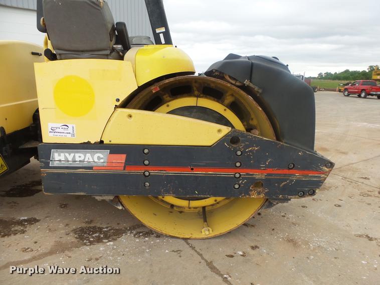 image for item DA2697 Hypac C784 double drum vibratory roller