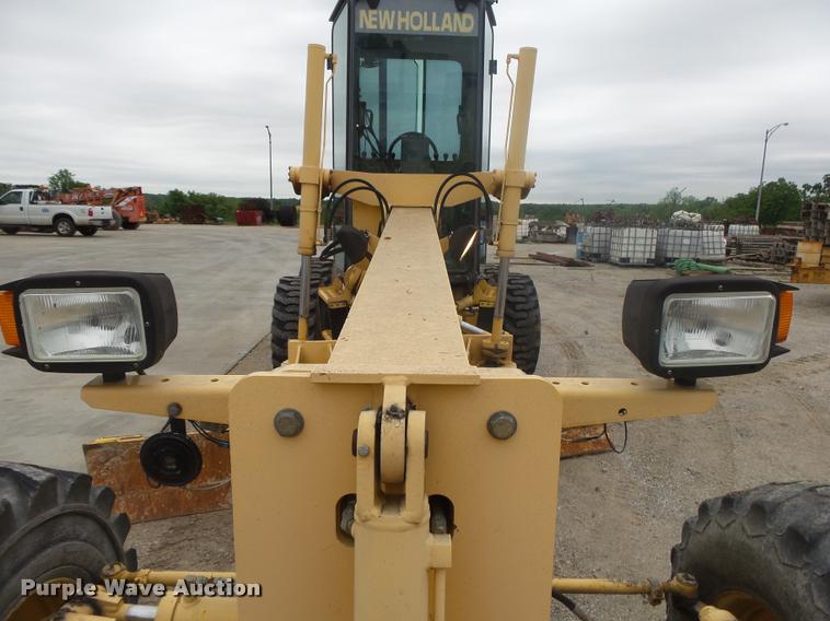 image for item DA2699 New Holland RG80 motor grader