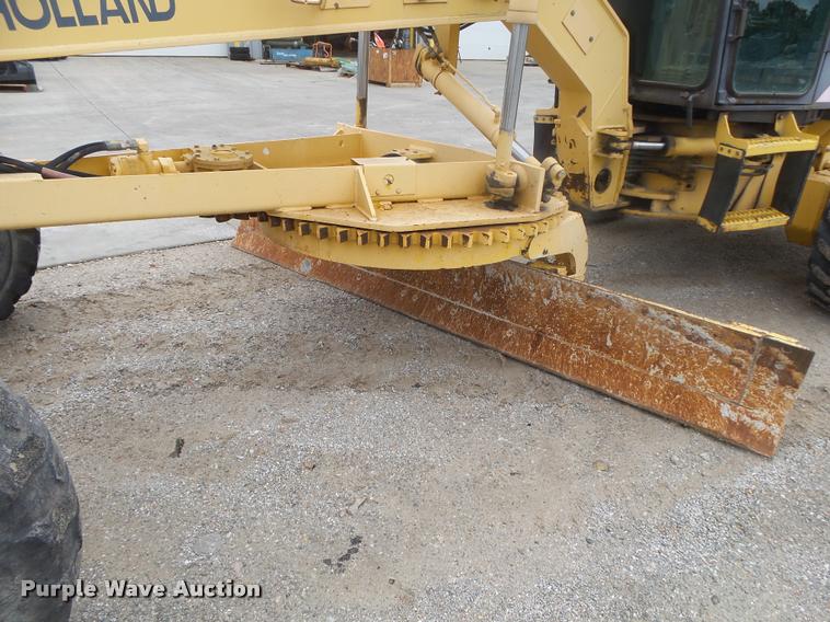 image for item DA2699 New Holland RG80 motor grader