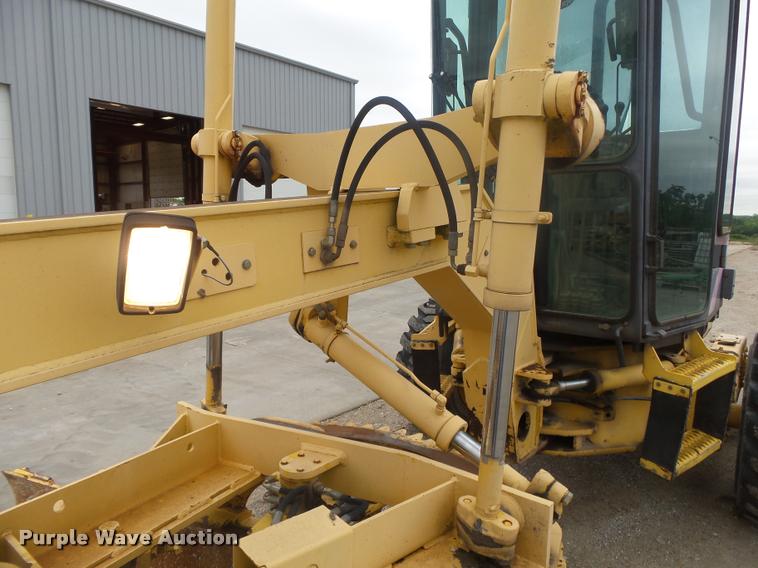 image for item DA2699 New Holland RG80 motor grader