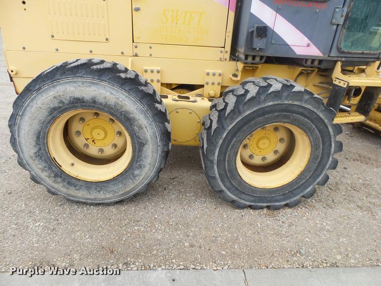 image for item DA2699 New Holland RG80 motor grader