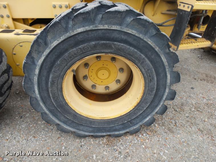 image for item DA2699 New Holland RG80 motor grader