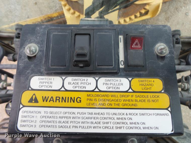 image for item DA2699 New Holland RG80 motor grader