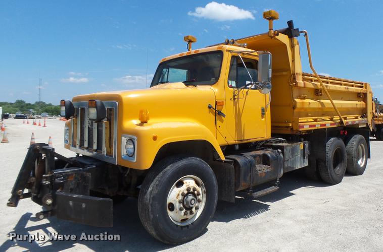 image for item DA3489 2002 International F2554 dump truck