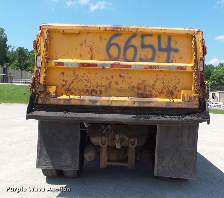 image for item DA3489 2002 International F2554 dump truck