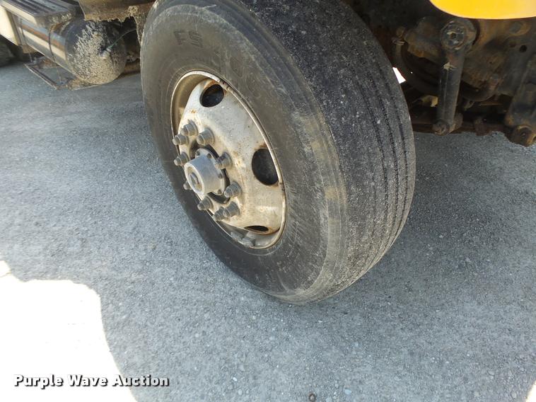 image for item DA3489 2002 International F2554 dump truck