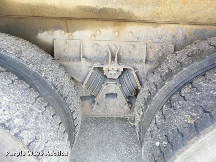 image for item DA3489 2002 International F2554 dump truck