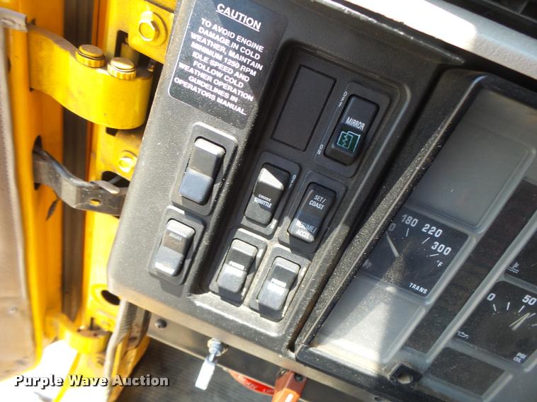 image for item DA3489 2002 International F2554 dump truck