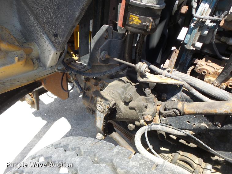 image for item DA3490 2002 International 4900 dump truck