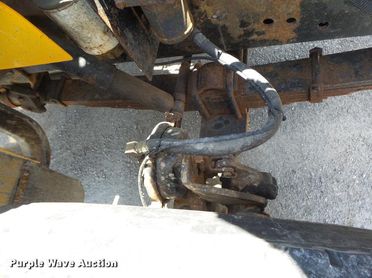 image for item DA3491 2002 International 4900 dump truck