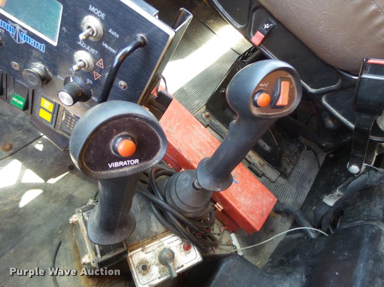 image for item DA3491 2002 International 4900 dump truck