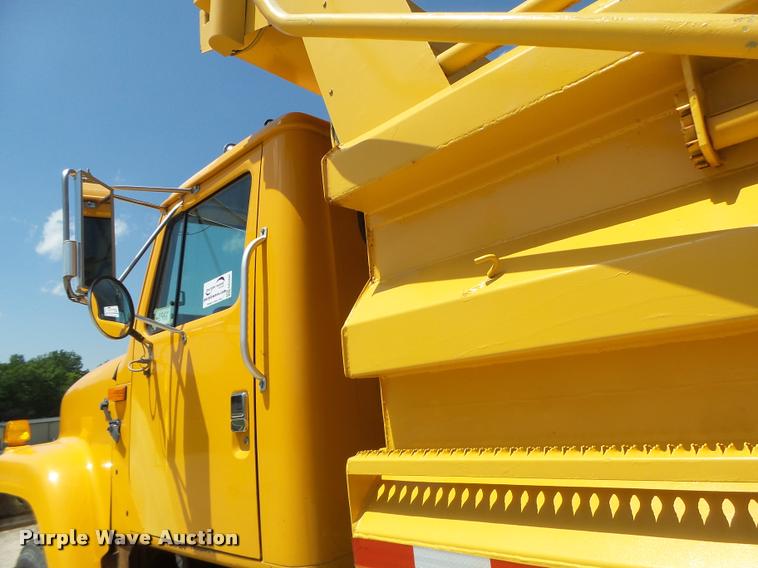 image for item DA3492 2002 International F2554 dump truck