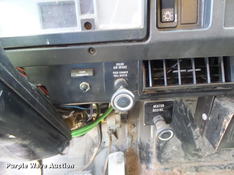 image for item DA3492 2002 International F2554 dump truck