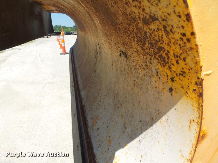 image for item DA3495 2002 International 4900 dump truck