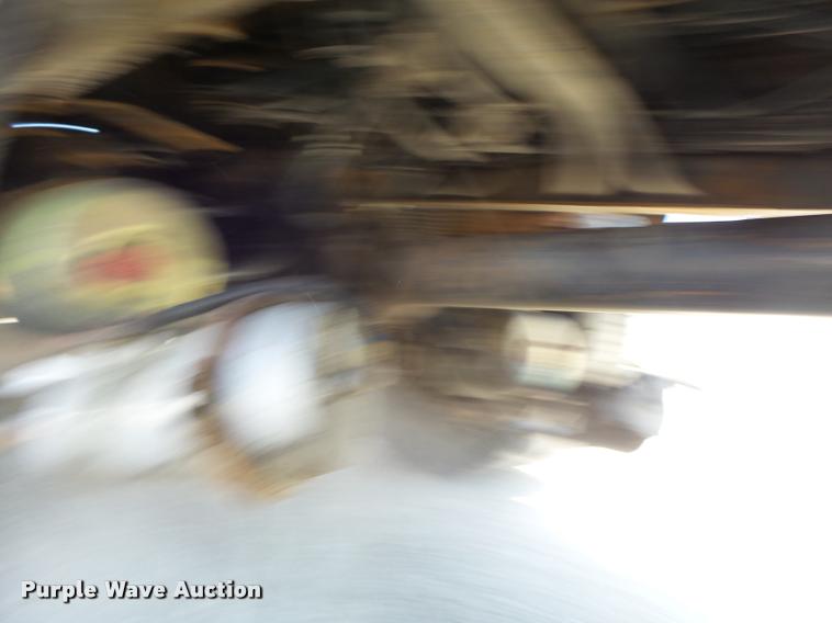 image for item DA3495 2002 International 4900 dump truck