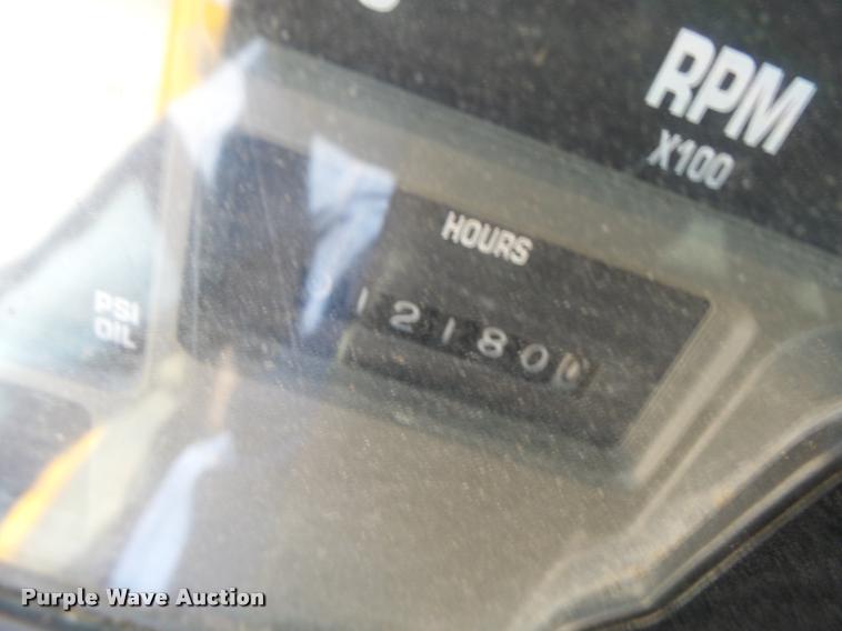 image for item DA3495 2002 International 4900 dump truck