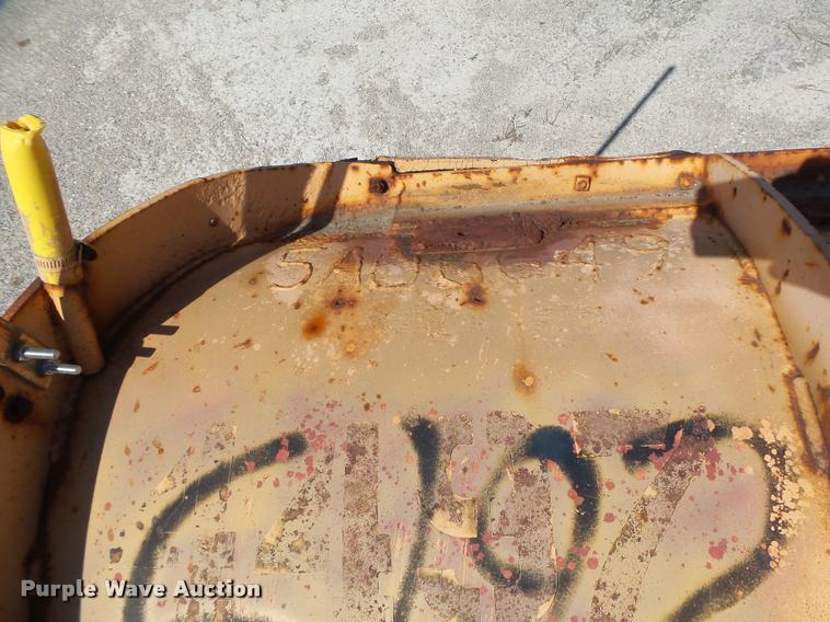 image for item DA3499 2000 International 4900 dump truck