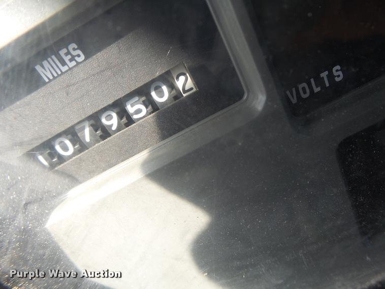 image for item DA3499 2000 International 4900 dump truck