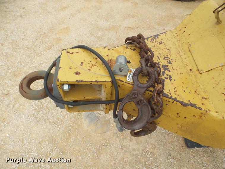 image for item DA5181 1985 shop built equipment trailer