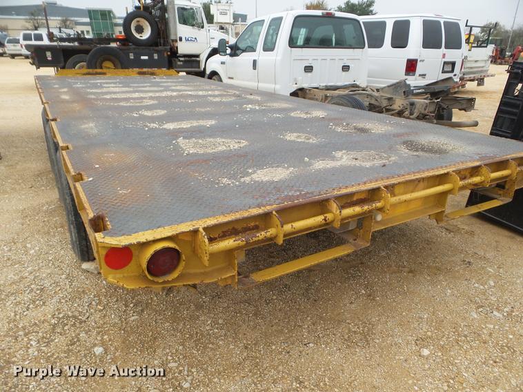 image for item DA5181 1985 shop built equipment trailer