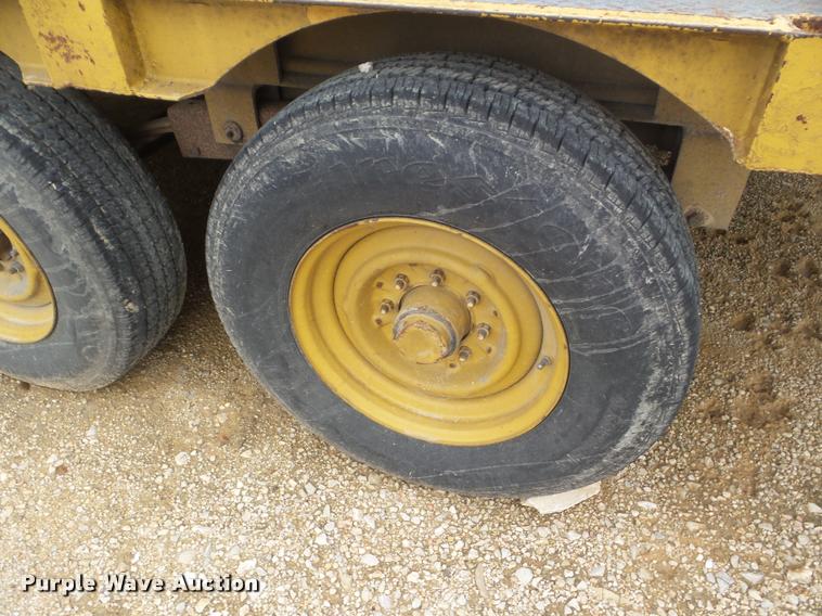 image for item DA5181 1985 shop built equipment trailer