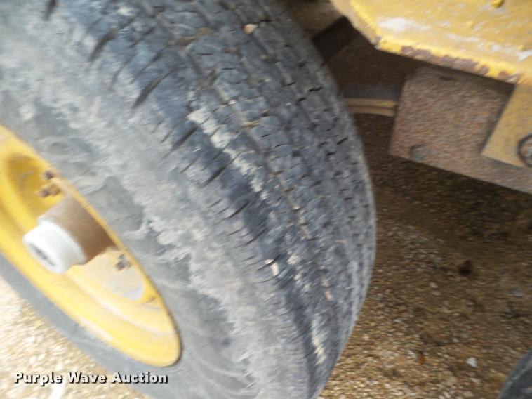 image for item DA5181 1985 shop built equipment trailer